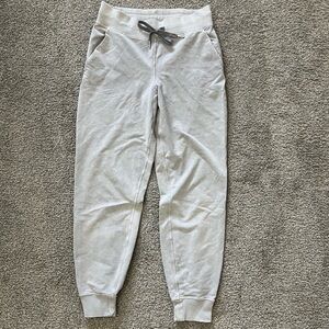 lululemon athletica Gray Track Sweat Pants super soft size 6